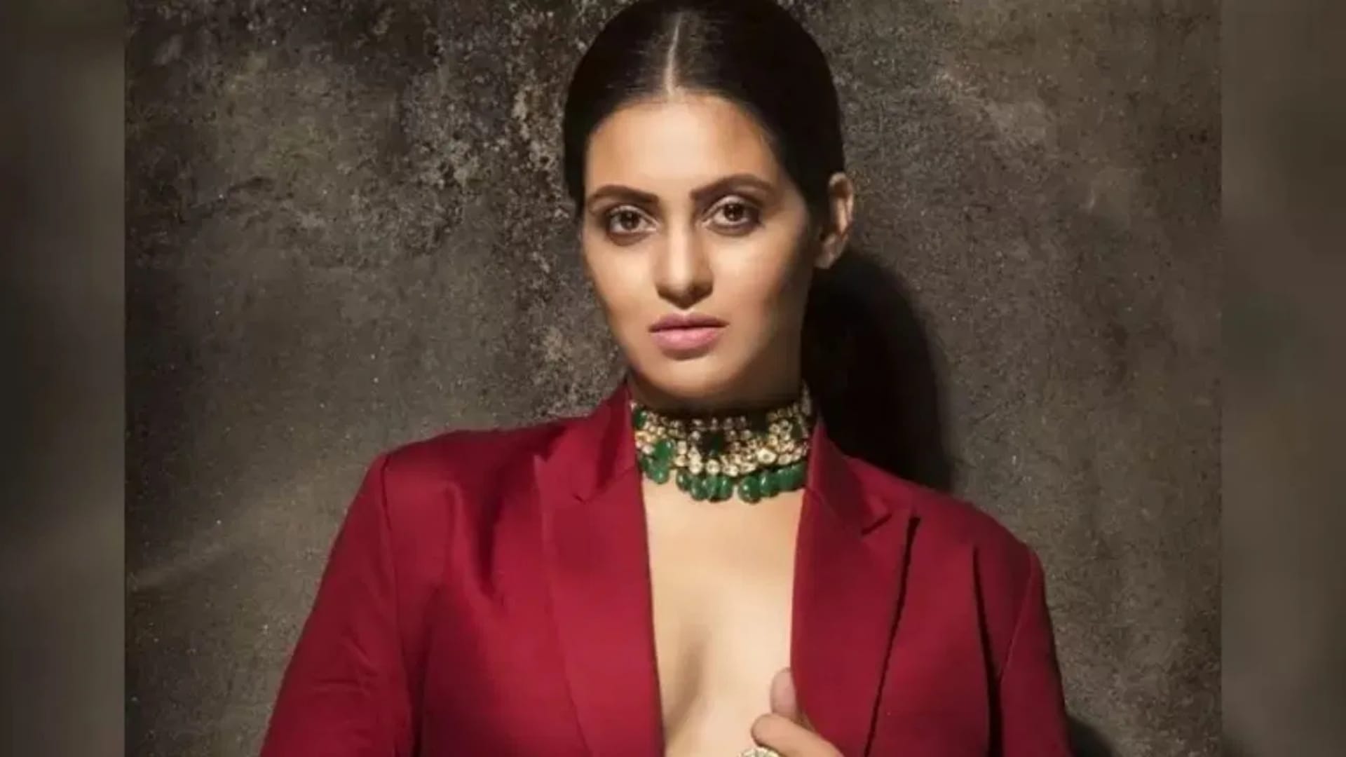 Bengali TV Actresses Who Are Richest Monami Ghosh Manali Dey Priyanka Sarkar Anindita Bose
