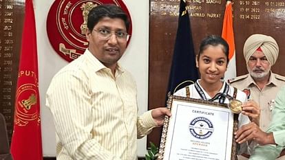 Punjab girl student Apeksha created a new world record in Maths