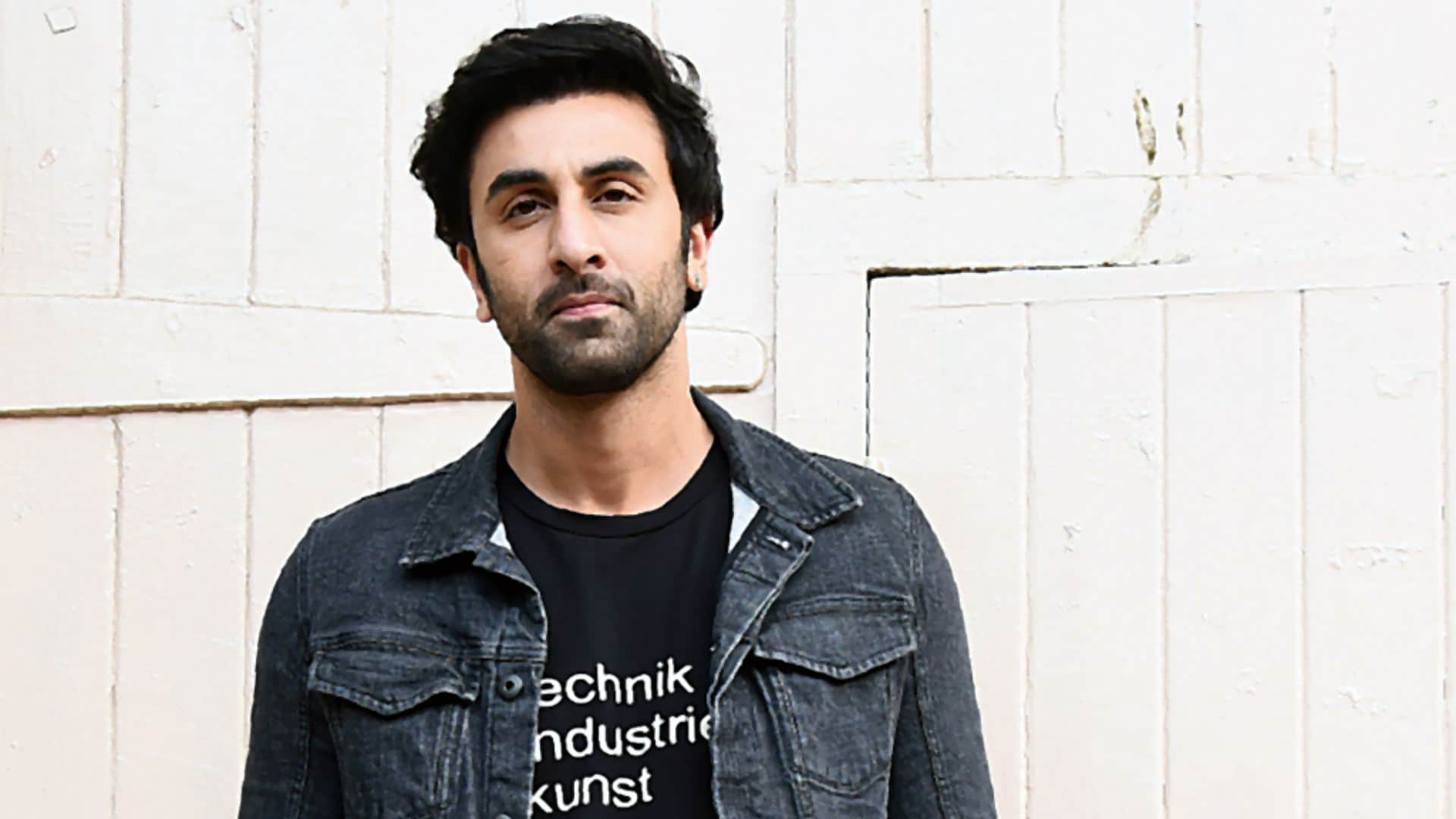 Celebs Addicted to Alcohol and Drugs Kangana Ranaut Ranbir kapoor Sanjay Dutt Fardeen Khan