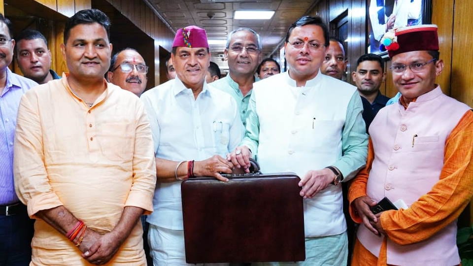 Uttarakhand Assembly monsoon session 2023 Second day Finance minister present 11321 crore Supplementary budget