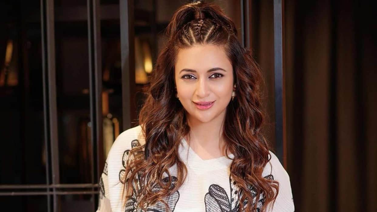 Divyanka Tripathi Reveals Peoples Misguided her in Career Recalls Fight With Banoo Main Teri Dulhann Co-star