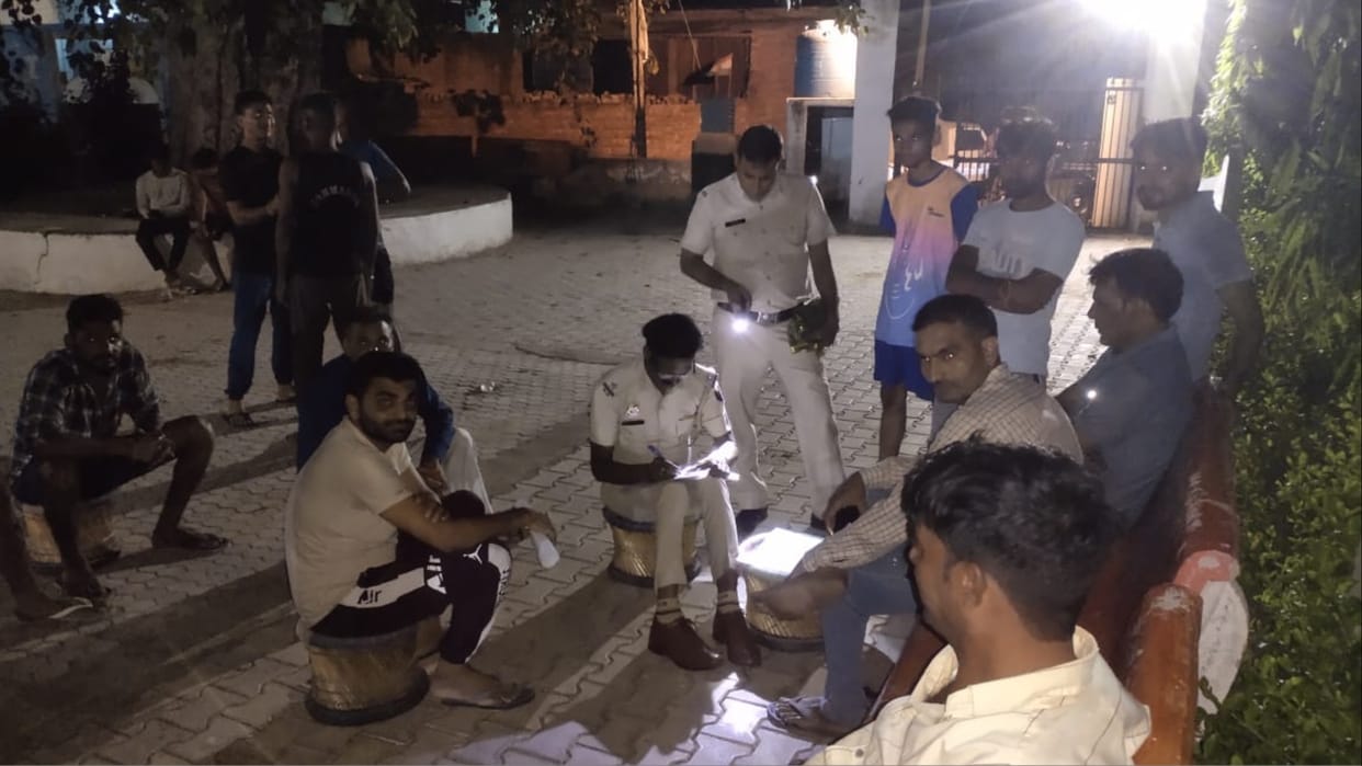 Rewari: Controversy arose over offering of chadar in the temple, situation of communal tension in Nangal Mundi