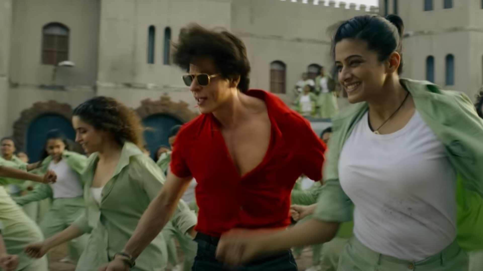 Shah rukh Khan Atlee movie jawan box office collection Day 1 number of screens budget runtime advance booking