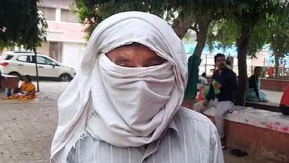 Accused of taking off clothes of teenager in Kanpur s Sadh police station