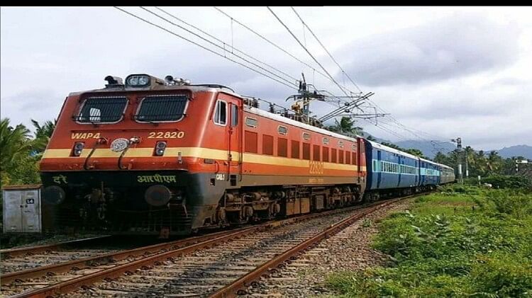 Indian railway: छत्तीसगढ़ में फिर कैंसिल हुईं इन रेलवे स्टेशनों से होकर गुजरने वाली 13 ट्रेनें, देखें शेड्यूल