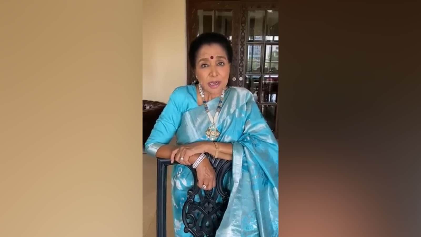 Asha Bhosle 90th Birthday the grand old lady of hindi cinema Bollywood playback singer lata mangeshkar