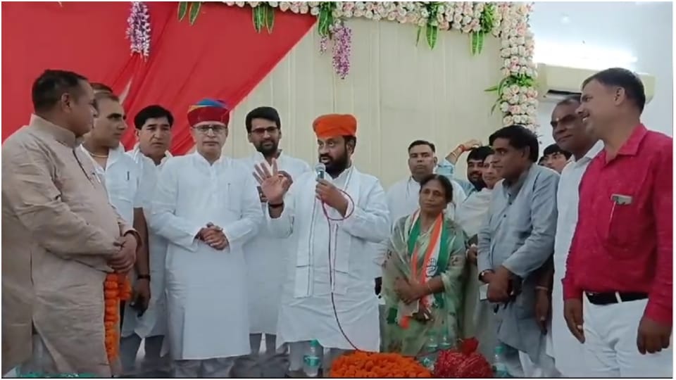 Alwar Congress President Yogesh Mishra sought donations from ticket claimants Rajasthan Elections