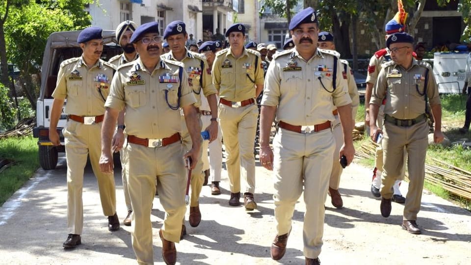 Jammu Kashmir : DGP Dilbagh Singh said- Police is foiling every Pakistani conspiracy to spread terror.