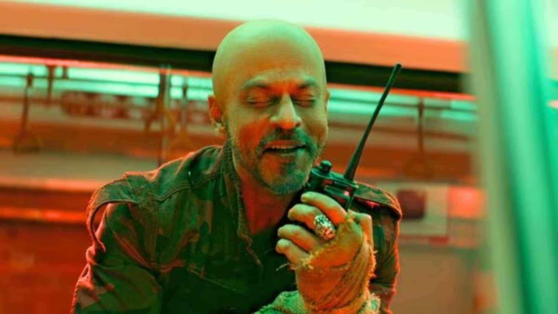 jawan actor Shah Rukh was confused if Deepika Padukone could play his mom in film as they shot Besharam Rang