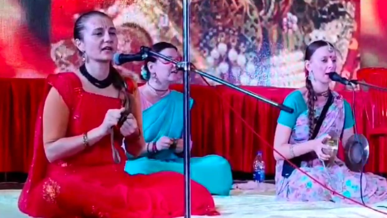 Krishna Janmashtami: Devotees of America-Nigeria-Russia-Ukraine engrossed in devotion to Krishna