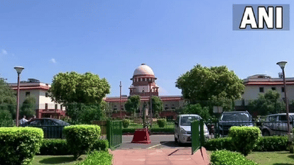 Supreme Court Updates SC extends protection from arrest to four members of Editors Guild of India Manipur