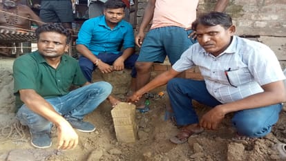 During the widening of the highway, 85 feet written stones were found in the excavation, villagers came out in