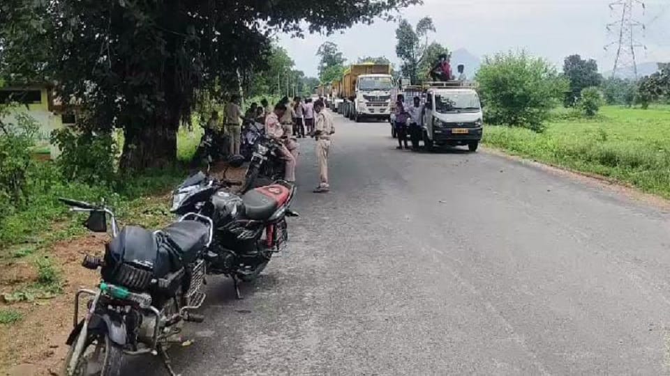 Speeding car crushes pedestrian in Korba