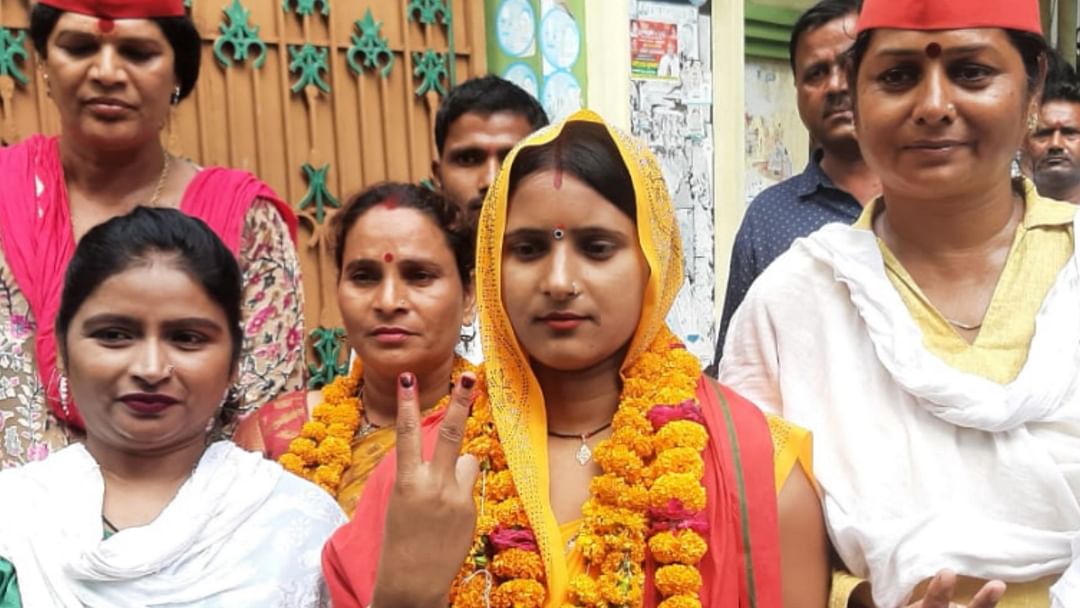 by-election: SP defeated BJP in Lucknow, Reshma Rawat won in Mohanlalganj