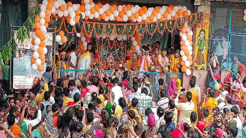 Krishna Janmashtami Mathura 2023 Lord Krishna Birth Celebrations In Nandgaon