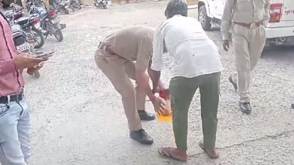 young man reached SP office with petrol in cane to commit suicide in Shahjahanpur