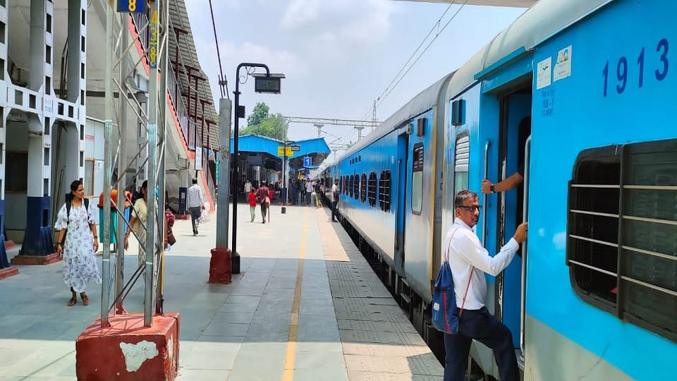 Person died after being hit by train and young man died due to falling, accidents happened at different places