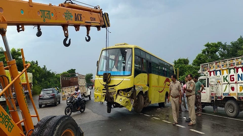School bus collides with pickup on highway in Bareilly