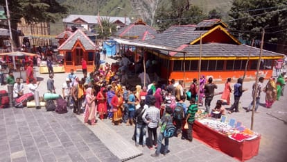 manimahesh yatra 2023 and Belief Behind Chaurasi Temple Bharmour