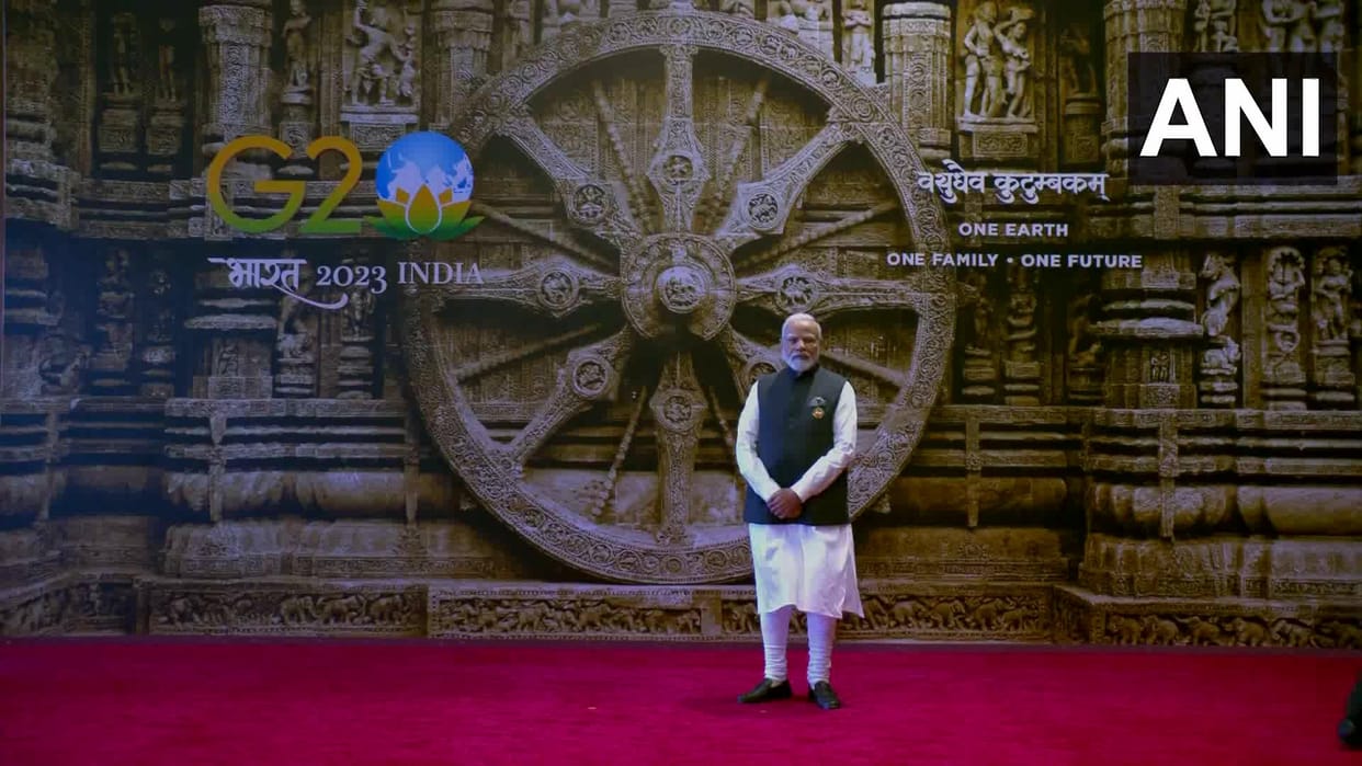 G20 India Summit PM Narendra Modi welcoming Leaders Konark Wheel in the background news ad updates