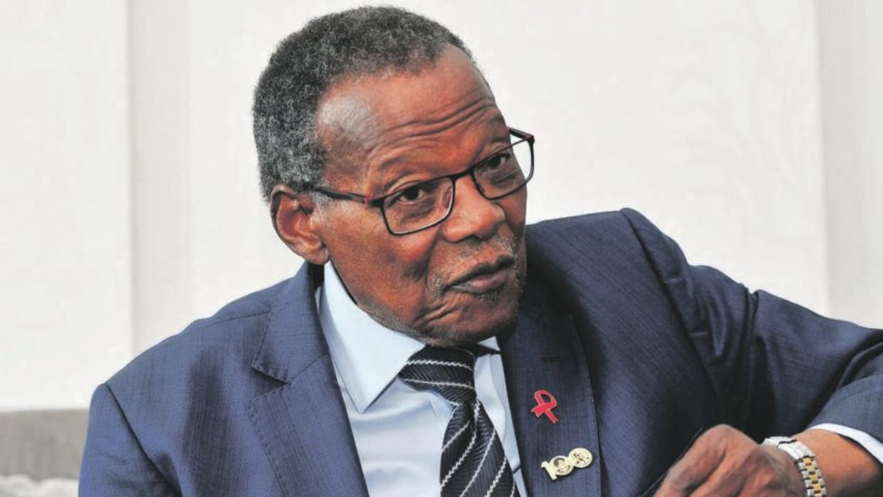 Veteran South African politician Mangosuthu Buthelezi dies at 95