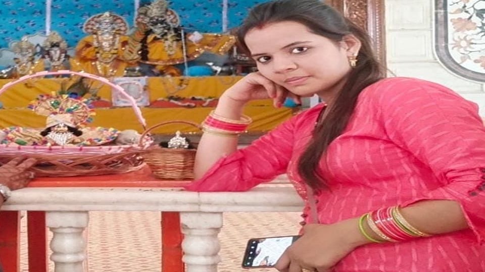 Daughter in law murdered for not getting five lakh rupees and car in dowry