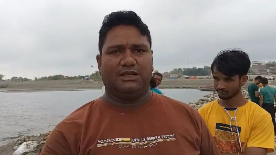 Two youths drowned while bathing in Yamuna body of one found search for second