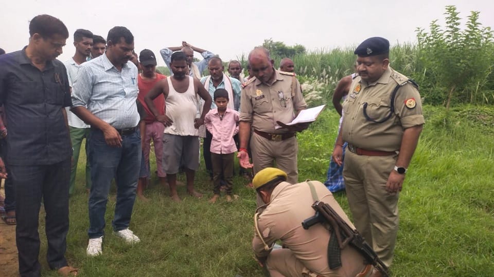 One person died in an argument over burying a dead cow on village community land