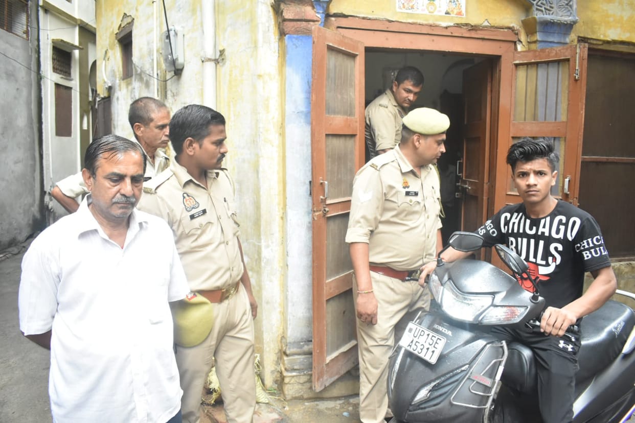 Meerut: Bullion artisan died under suspicious circumstances, dead body found lying in the factory