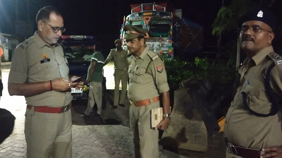 Miscreants looted petrol pump employees