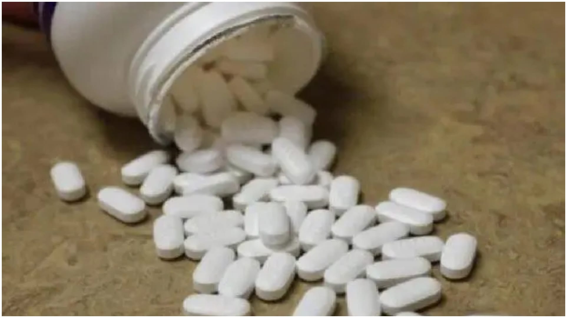 FDA has exposed a bogus medicine racket and seized 21,600 antibiotic tablets