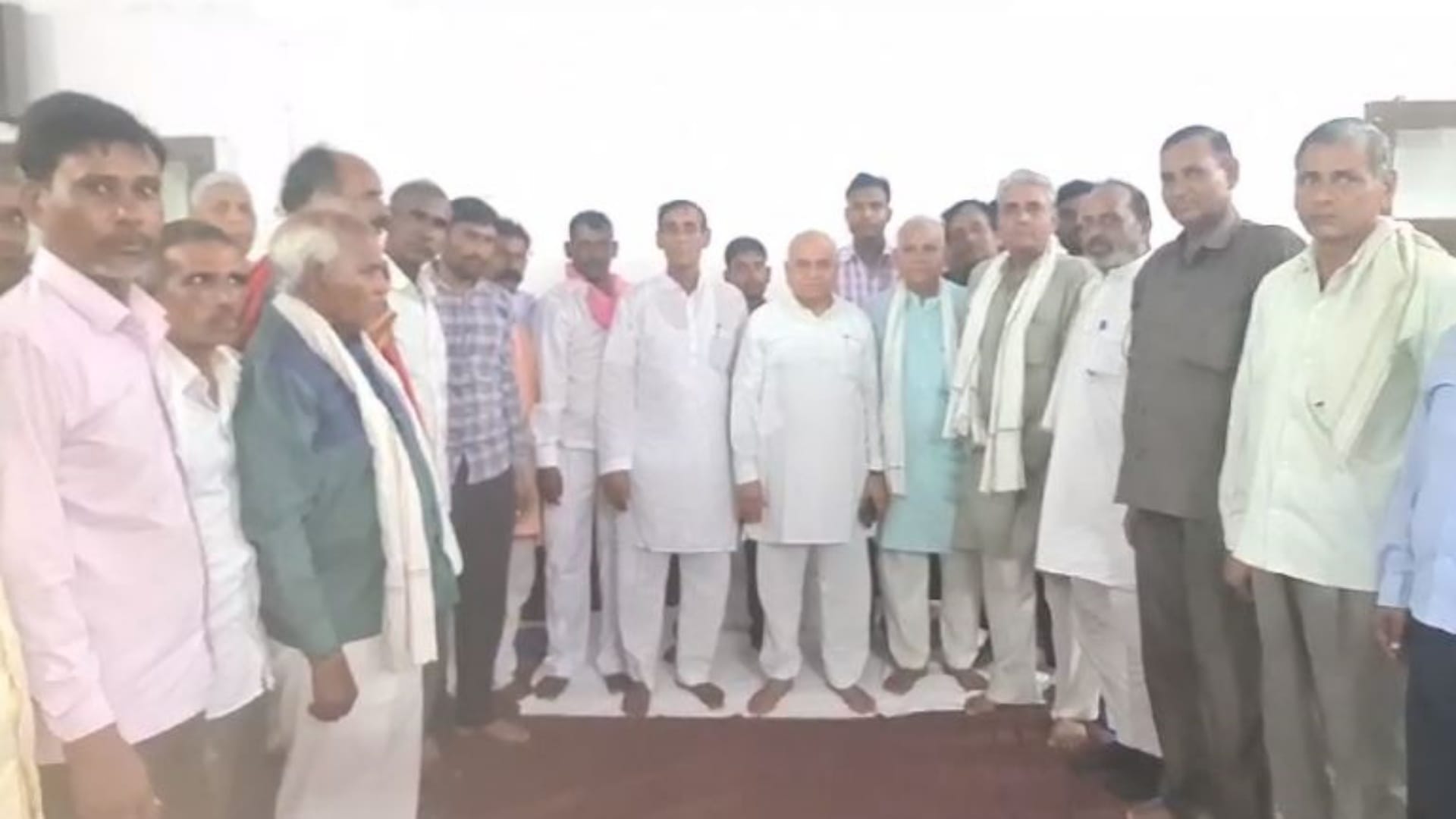 कई भाजपा कार्यकर्ता कांग्रेस में शामिल