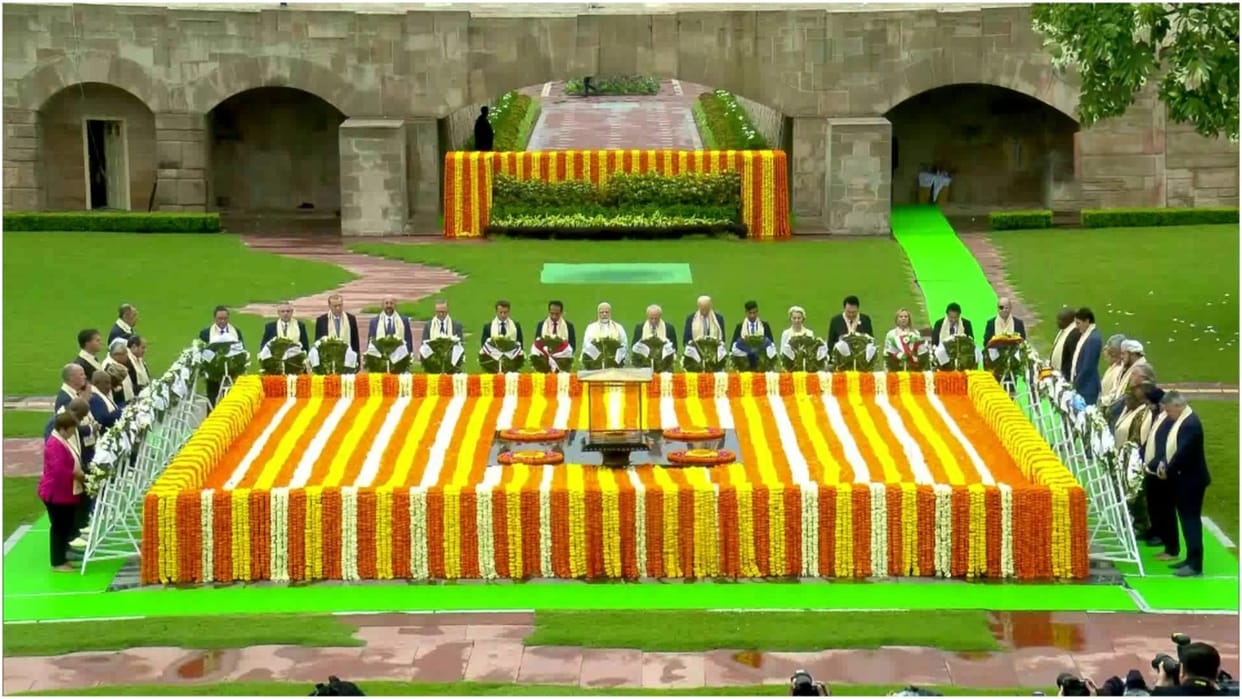 Heads of G20 countries including PM Modi gathered at Rajghat Tribute and floral tribute to Bapu