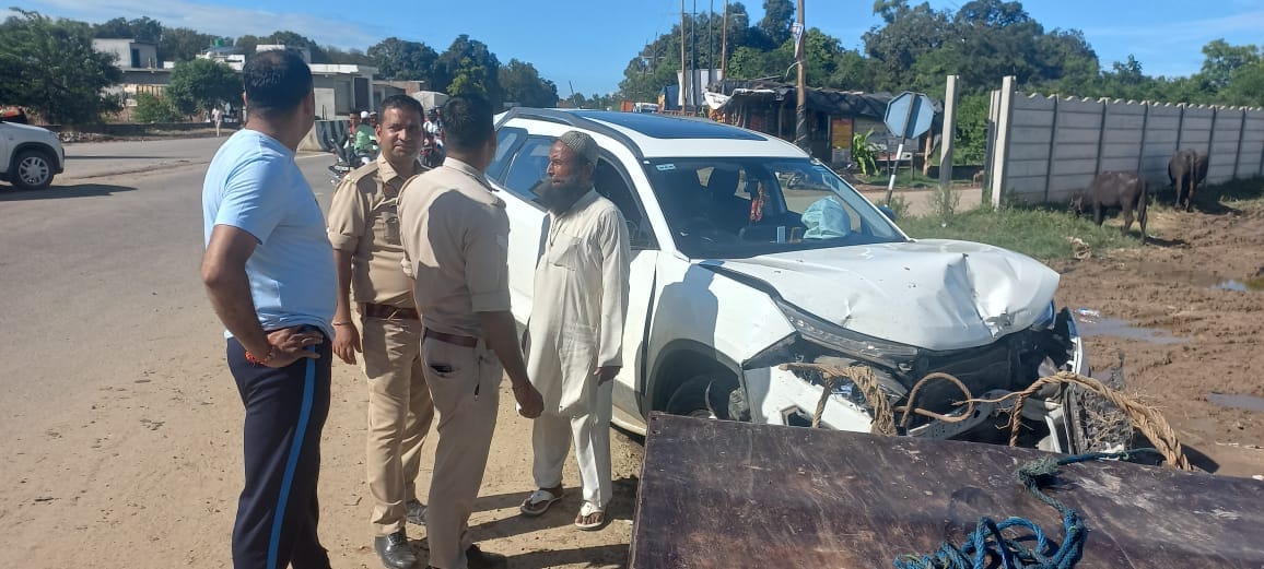 Tragic accident: Driver doctor dies in massive collision between two cars, another seriously injured