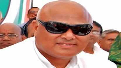 MP News: 'जिनके पति बूढ़े होते हैं, वे महिलाएं रात को...' विवादित बयान वाले वीडियो पर कांग्रेस MLA ने दी सफाई Shivpuri MLA KP Singh clarified on the statement given against women Video Viral