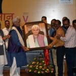 अमर उजाला परिवार के जम्मू के सदस्यों ने उपराज्यपाल मनोज सिन्हा को सम्मानित किया