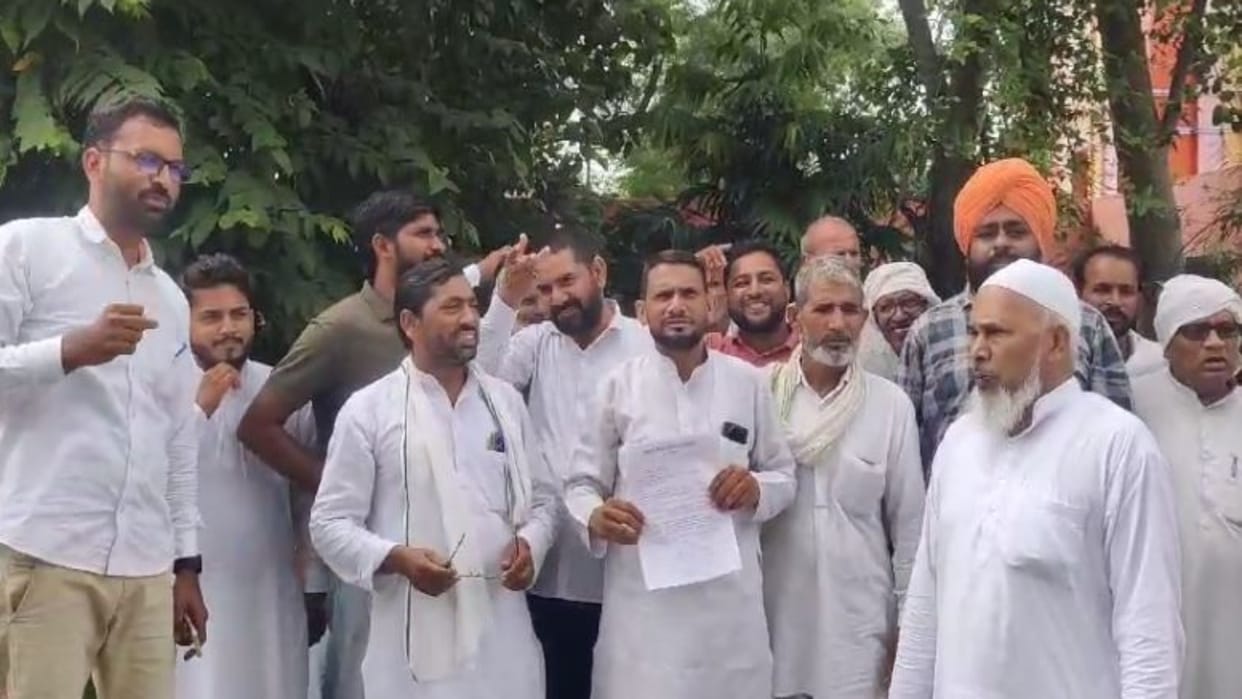 Alwar News Demand to purchase millet on MSP warning of violent agitation if demands are not met