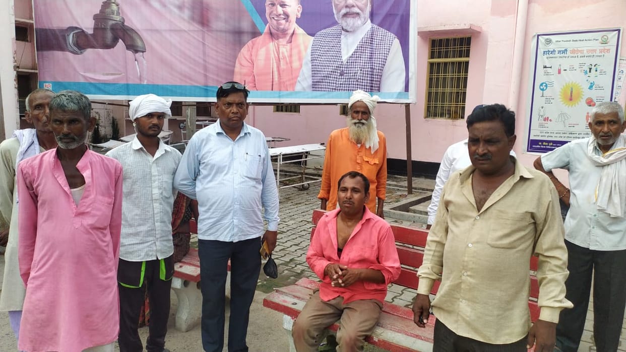 attack on couple with sharp weapon in azamgarh wife death her husband narrates his ordeal