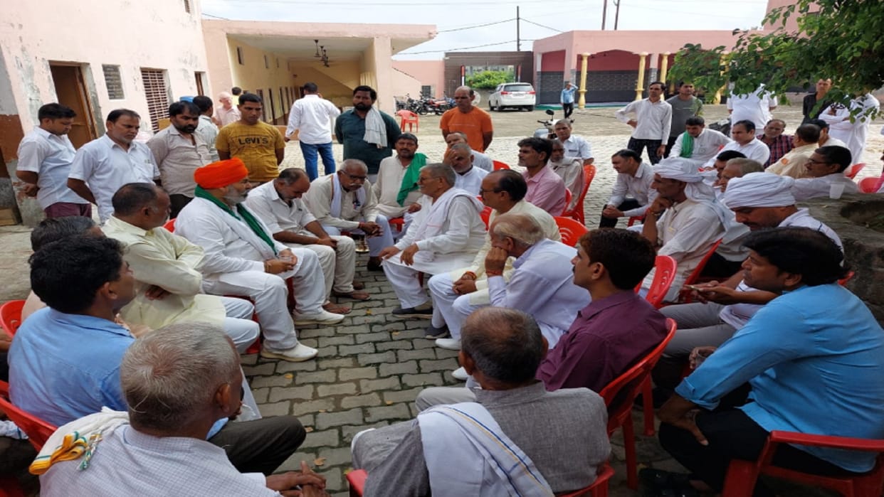 Rakesh Tikait said that farmers will his strength to government in Lucknow Mahapanchayat