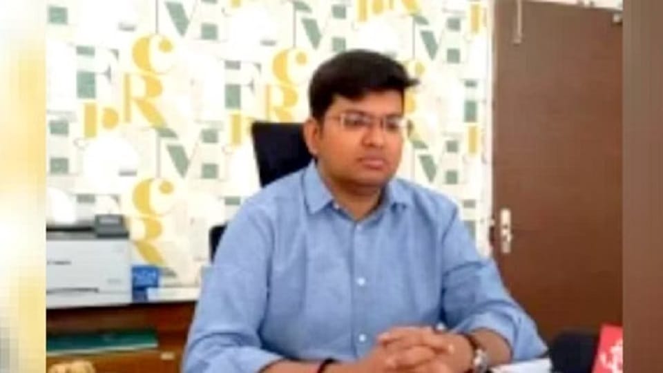 Kanpur Municipal Commissioner fined Rs 1.55 crore