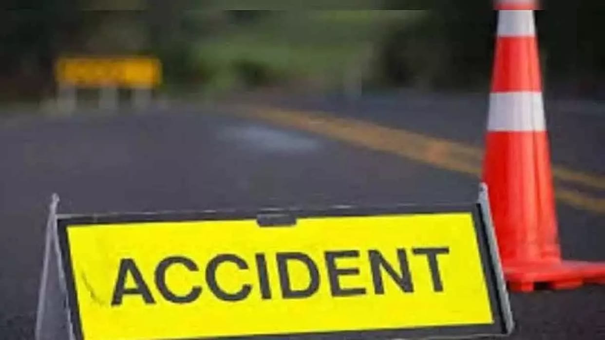 Speeding Bolero hits bike