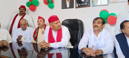 Meerut: सपा प्रदेश अध्यक्ष नरेश उत्तम पटेल बोले- यूपी के गन्ना किसानों का नौ हजार करोड़ बकाया SP State President Naresh Uttam Patel says Rs nine thousand crores outstanding of sugarcane farmers of UP