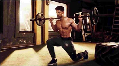 Sooraj Pancholi to make a long awaited comeback with 70s classic hit Jaane Jaa  tomorrow
