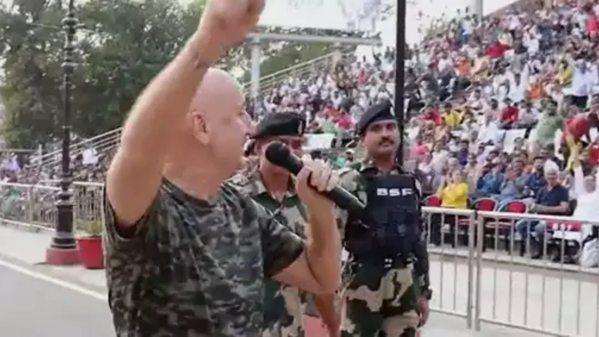 Anupam Kher attends the beating retreat ceremony at the attari wagah border