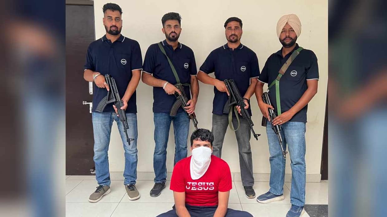 Anti Gangster Task Force arrested a close aide of gangster Sonu Khatri from Jalandhar