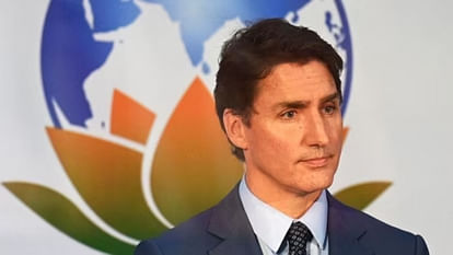 Justin Trudeau: विमान की खराबी के चलते अब तक भारत में ही फंसे हैं कनाडा के PM ट्रूडो; ऐसे बिता रहे दिन Canada PM Justin Trudeau still stuck in India after plane glitch
