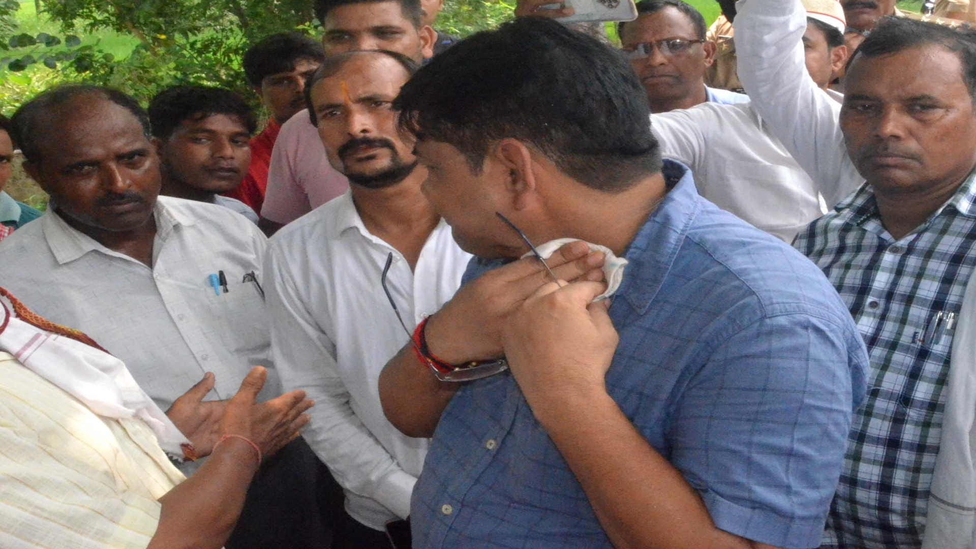 administration took possession of sealing land in Koni village amidst heavy force