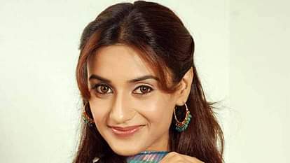 Hitler Didi Fame Rati Pandey Reveals Once A Director Bullied Her says I Started To Doubt Myself