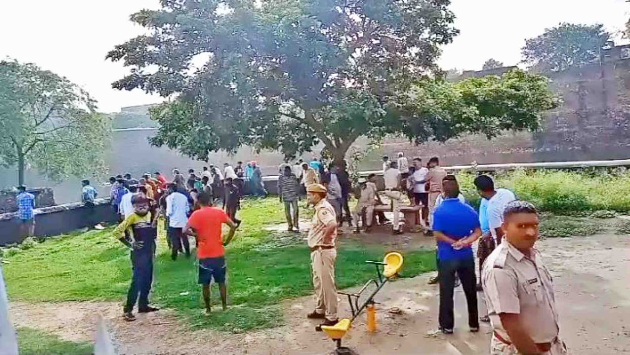 Dead body of youth found in Bharatpur Sujan Ganga canal