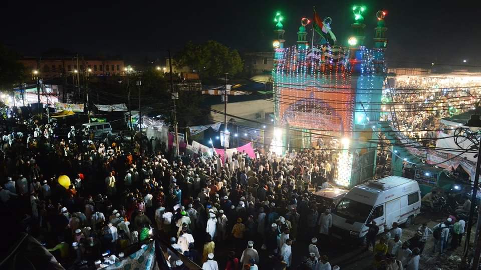 lakhs of pilgrims gathered in Urs e Ala Hazrat Bareilly